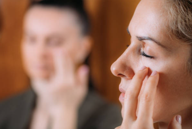 Facial tapping for EFT as a calming technique to process stored emotions